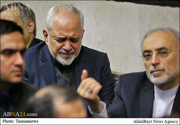 تصویری رپورٹ/ ایران کی مذاکراتی ٹیم ویانا کے اسلامی سنٹر میں محو دعا