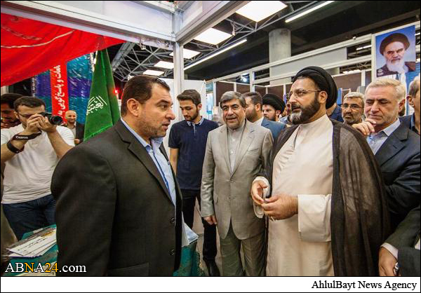 العتبة العباسية المقدسة أعطت عاملا روحيا لمعرض القرآن الدولي في طهران + صور