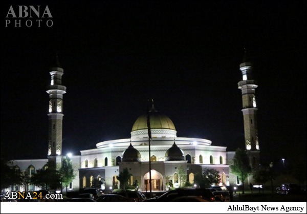 تقرير مصور/ إحياء ليلة القدر في مركز اسلامي في أمريكا
