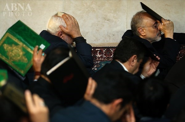 Iran Negotiation Team Attend Qadr Ceremony in Vienna; Participants Vow to Read 30000 Surat al-Ikhlas for Their Success + Pics