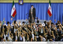 Fotostrecke: Iranische Studenten besuchten den Revolutionsführer