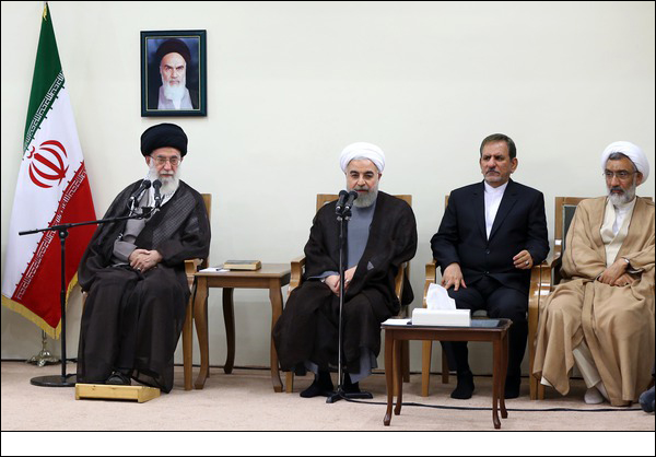 قائد الثورة يشيد بالدور البارز للفریق المفاوض في تحقيق الاتفاق النووي