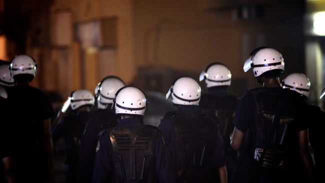 “Fuerzas del Régimen de Al Jalifa han Atacado a Manifestantes en Sitra y en la Aldea de Al-Akr” 