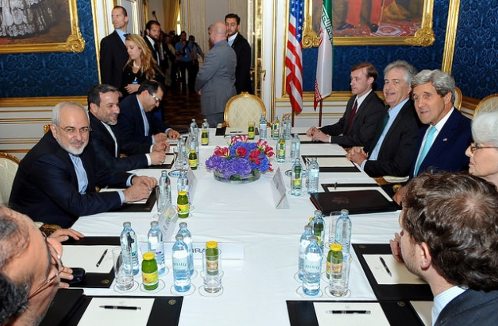 “El Triunfo de las Conversaciones Nucleares Iraníes  ha Posicionado una vez  más a Irán  en Mundo”
