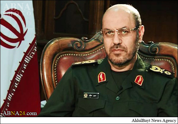 ايران ستنفذ برامجها الصاروخية بكل حزم