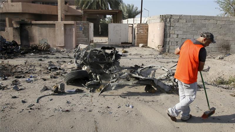 Suicide bombers target Iraq's Tuz Khurmatu swimming pool; 12 killed mostly Shiite