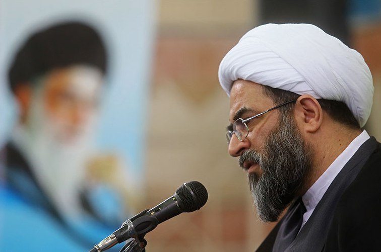 Ayatollah Fazel Lankarani discussed women role in Islam, raps Wahhabi fatwas on women’s issues 