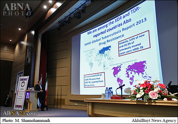 Photos: Commission of "Discussion About Tuberculosis in the Present"