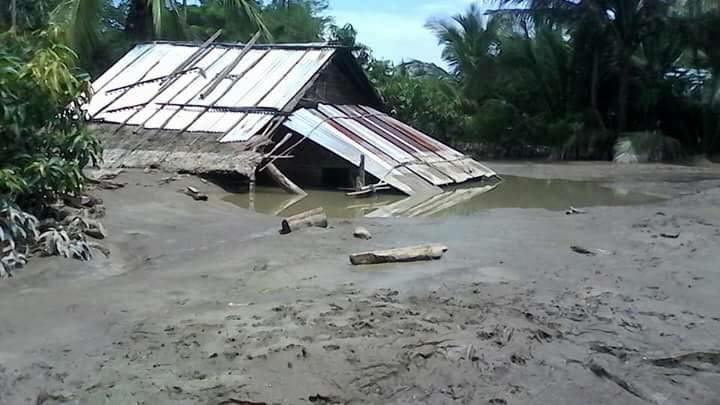 ကေလးၿမိဳ႕ ေနအိမ္မ်ား ရႊံ႕ႏြံ ဖုံးလႊမ္း၊ အေရးေပၚ အကူအညီလုိအပ္