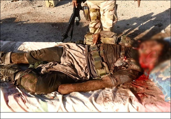 الحشد الشعبي يقتل ذباح داعش الذي نحر مدنيين ومثل بجثثهم في الصقلاوية