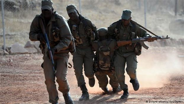 انتهاء عملية احتجاز الرهائن في مالي بمقتل 12 شخصا