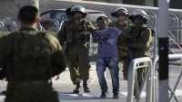 فلسطینی جوانوں اور صیہونی فوجیوں کے درمیان جھڑپیں