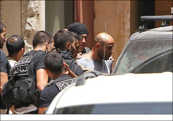 أجهزة أمنية تعتقل انتحاريين كانوا يستهدفون مراكز عسكرية ويقومون بإحداث فتنة بين التبانة وجبل محسن