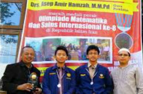 Dirundung Imej Negatif, SMA Plus Muthahhari Malah Harumkan Nama Bangsa