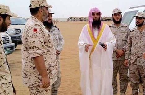 خطيب المسجد النبوي يطلق قذيفة باتجاه الأراضي اليمنية ويعتبر الحرب “جهاداً في سبيل الله”!!