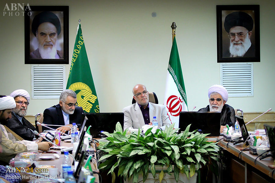 Reunión de los Miembros de la  Asamblea Mundial de Ahlul Bait (P) en el Santuario de Imam Ridha (P)