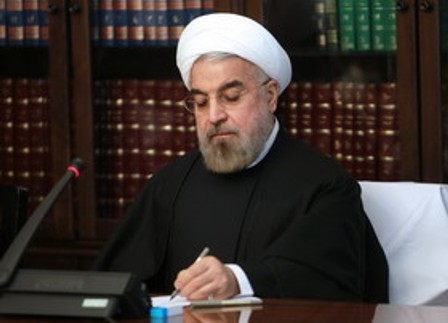 فارسی ایک بھرپور اور اخلاق تقاضے کے پورے کرنے والی زبان ہے: ایرانی صدر