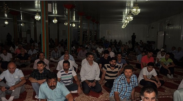 İmam Rıza (a.s) Zeynebiye’de Anıldı / Foto