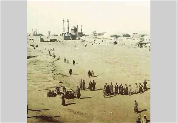 صورة عن حرم الامام الحسين وأخيه العباس عليهما السلام عام 1915