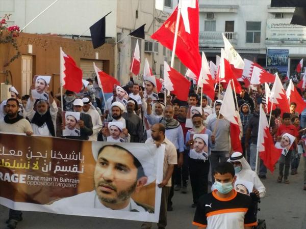 Thousands Demand Freedom for Opposition Leader