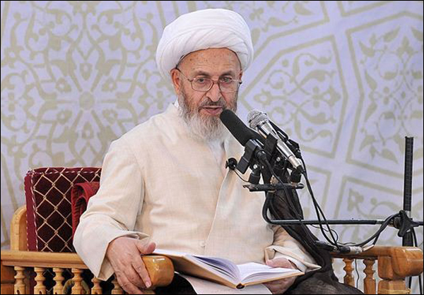 السبحاني: يجب على الجميع الذين يحاربون داعش الالتزام بأوامر السيد السيستاني