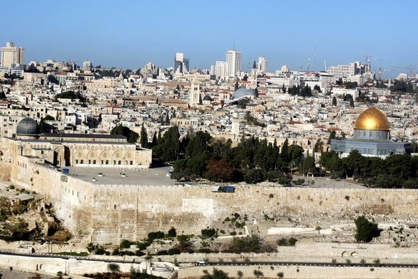 Women banned entering al-Aqsa mosque for 2nd week