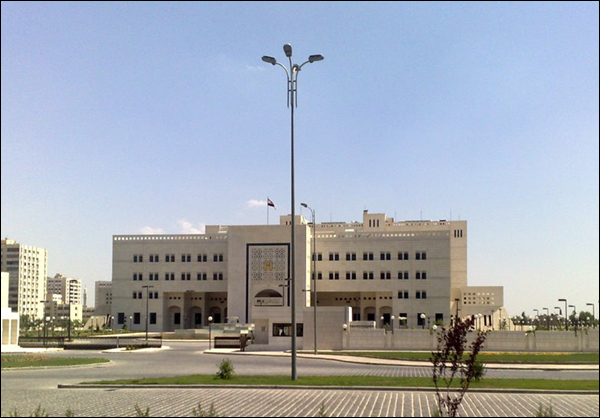 سوريا تؤكد أن تركيا تتحمل المسؤولية عن اي جريمة يرتكبها الارهابيون في الفوعة وكفريا
