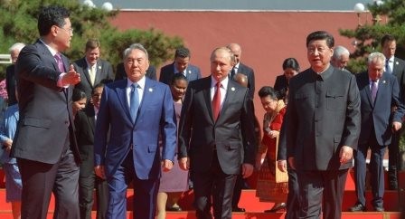 Путин Чиндән дүнjаjа месаж верди 