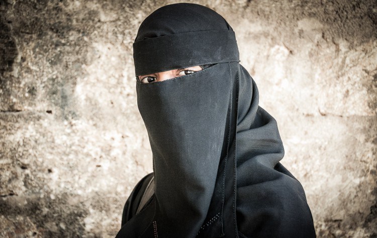 Iraqi woman kills ISIS commander near Mosul