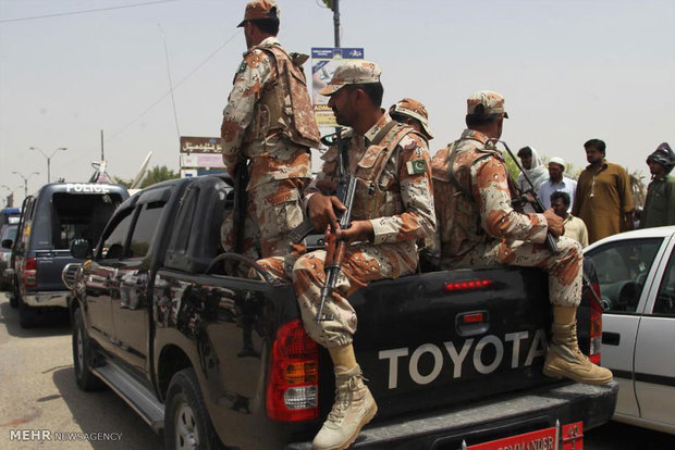 کراچی میں 2 وہابی دہشت گرد ہلاک 5 گرفتار