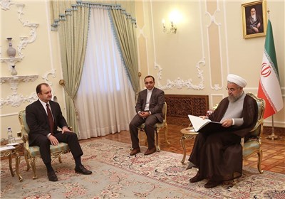 Iran’s President Urges Europe to Help Refugees