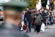 Изменение позиции стран Европы в отношении беженцев под давлением общественности