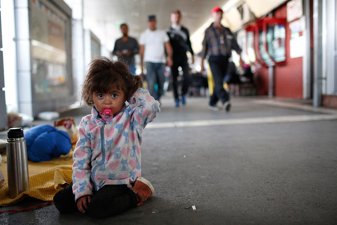Photos: Syrian refugees' long journey to Europe