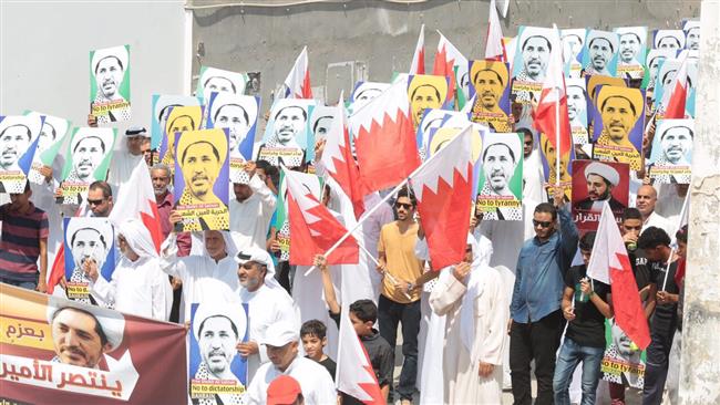 Bahraini demonstrators call for release of Sheikh Salman