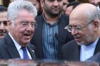 ÖsterreichsPräsident in Teheran eingetroffen
