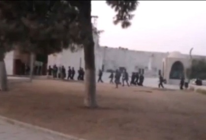 Al-Aqsa in Real Danger: Zionist Settlers, IOF Strom Compound, Attack Worshippers