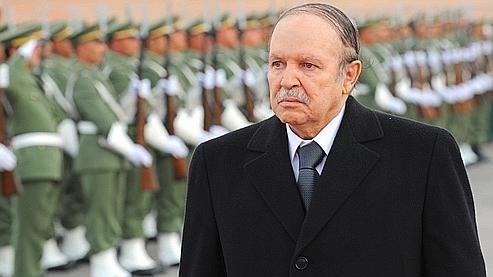 الرئیس الجزائري یقیل مسؤول جهاز الاستخبارات
