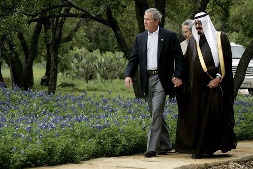 “El 11-S y el Extremismo Terrorista Norteamericano-Saudí” 