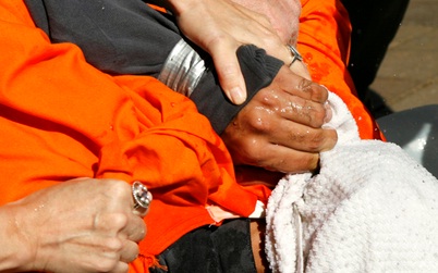 Ex-CIA-Chefs veröffentlichen Buch, das brutale US-Foltermethoden legitimiert