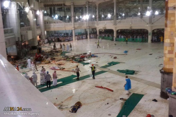 Video: The Moment the Crane Collapses at Mecca's Grand Mosque