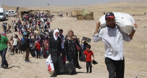 Cihadçılardan kaçıp Esad’a sığınıyorlar