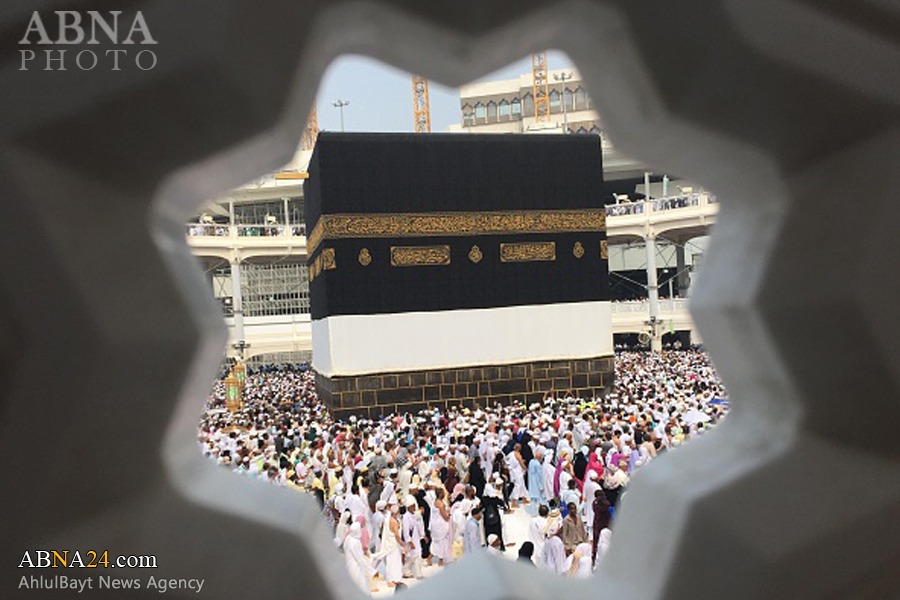 تقرير مصور/ الحجاج يؤدون طواف حج التمتع لهذا العام