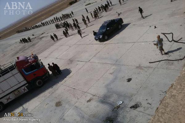 İsrail uşağı el Nusra teröristleri esir aldığı 50 Suriye askerini şehit etti / Foto