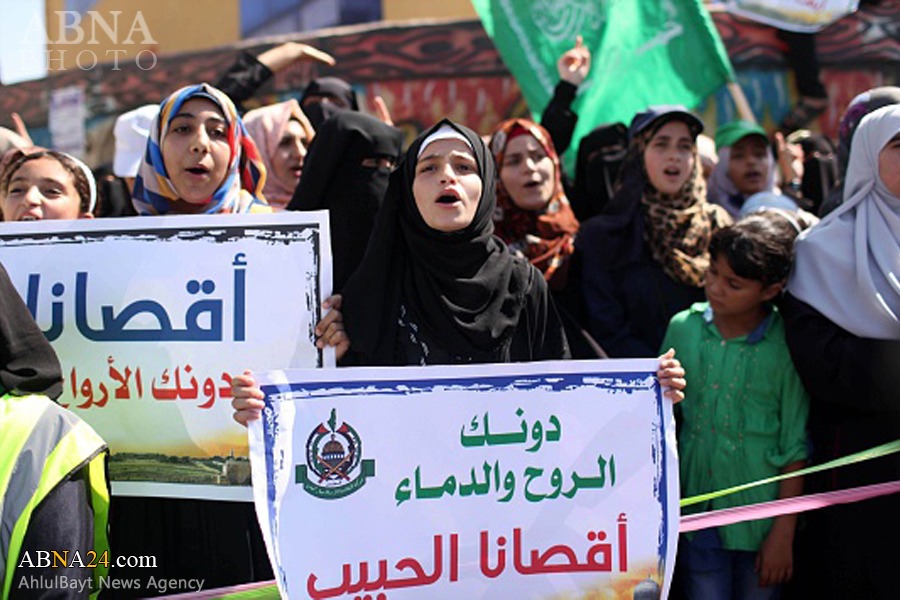 تقرير مصور/تظاهرات فلسطينية واسعة منددة لاقتحام المسجد الاقصى في القدس