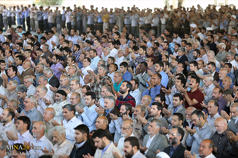 تقرير مصور/ إقامة صلاة عيد الأضحى في العاصمة طهران