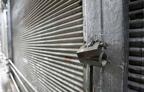 Tehran's Grand Bazaar closed in protest at Hajj stampede