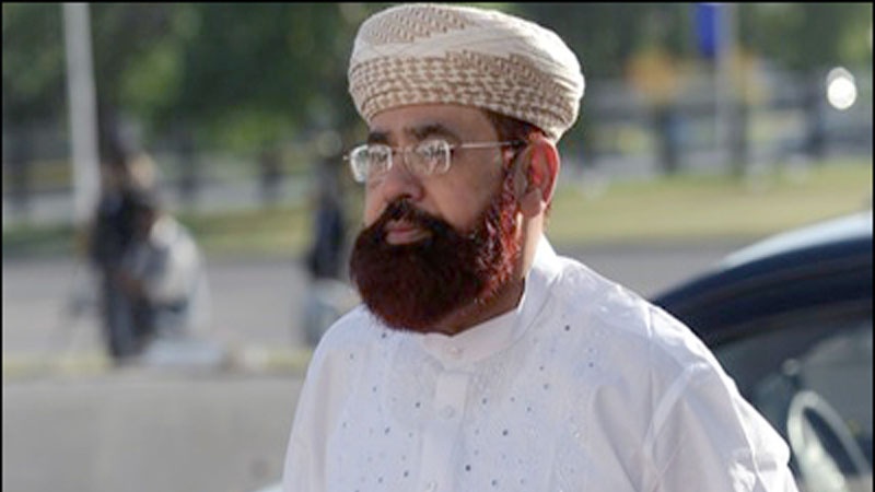 سانحہ منیٰ میں تین سو پاکستانی جانبحق ہوئے ہیں