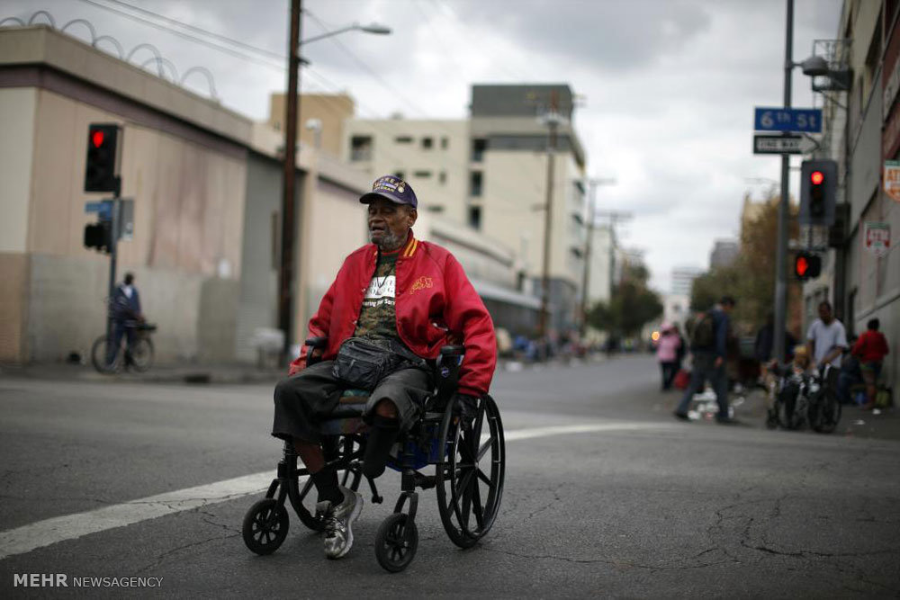 تصويري رپورٹ: لاس انجلس میں بے گھر افراد