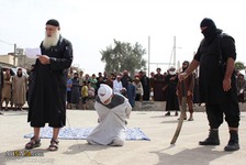 Syrischer Alte vom IS enthauptet + Bilder