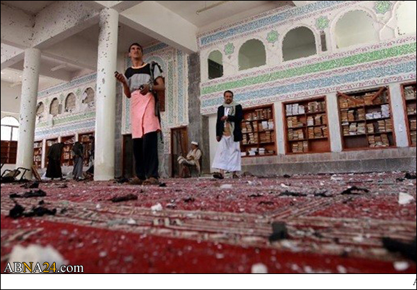استشهاد وإصابة 10 مدنيين في تفجير انتحاري ارهابي بجامع النور بصنعاء